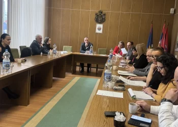 Одржана седница Општинског већа – усвојен извештај о буџету за 2025. годину, бесплатни уџбеници за прваке и улагања у енергетску ефикасност