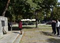 ПОЛОЖЕНИ ВЕНЦИ ПОВОДОМ 4. ОКТОБРА
